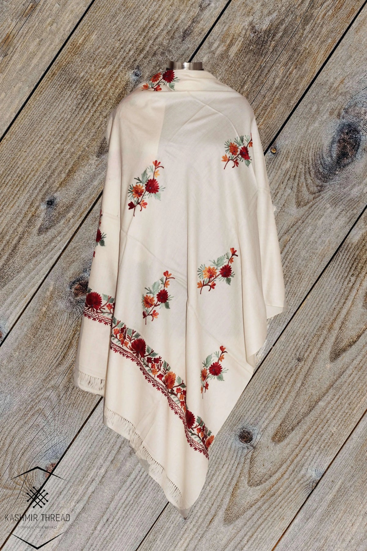 Aari Blossom: White Fine Merino Wool Kashmiri Shawl