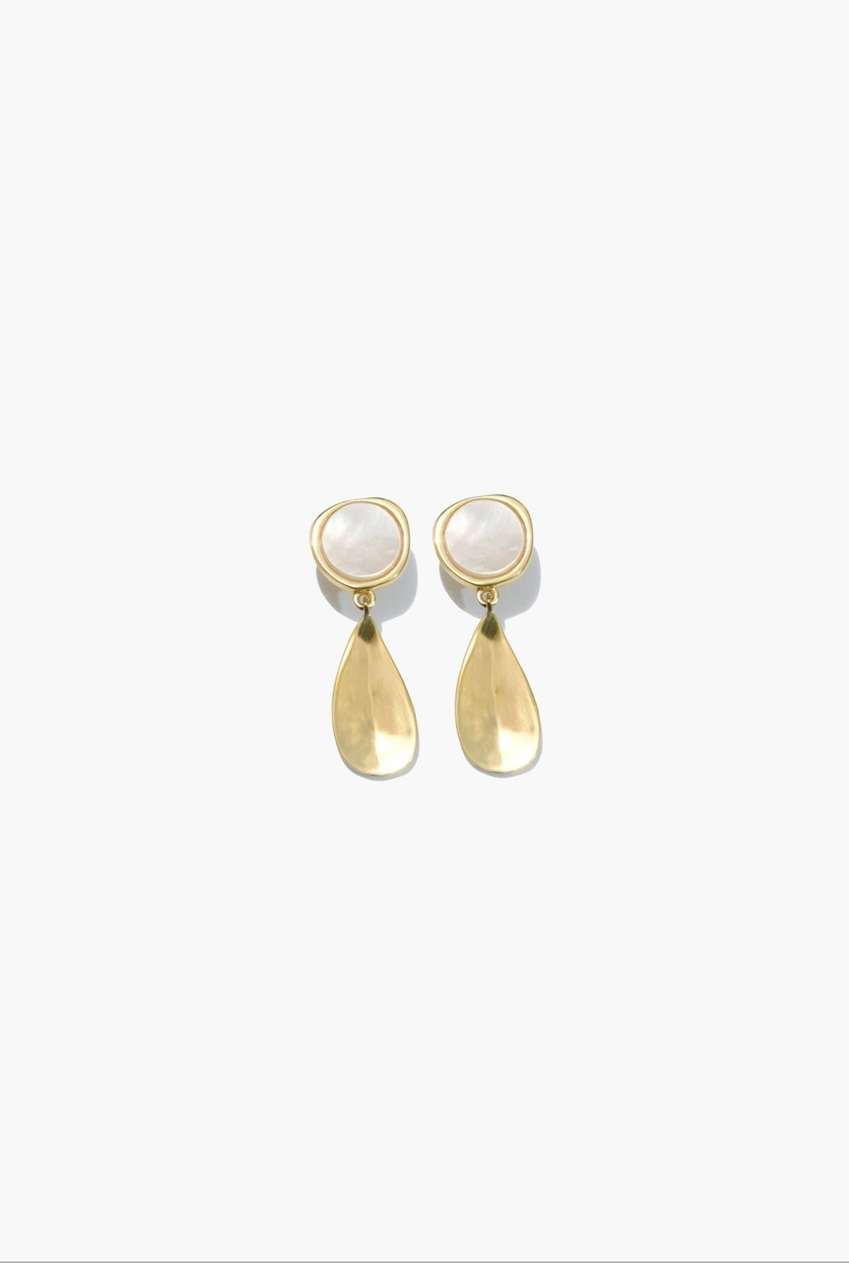 Leonora Pearl Earrings