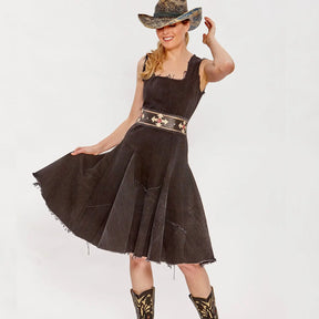Lucy Dress- Classic Fit & Flare
