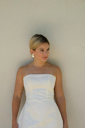 Momento Earrings
