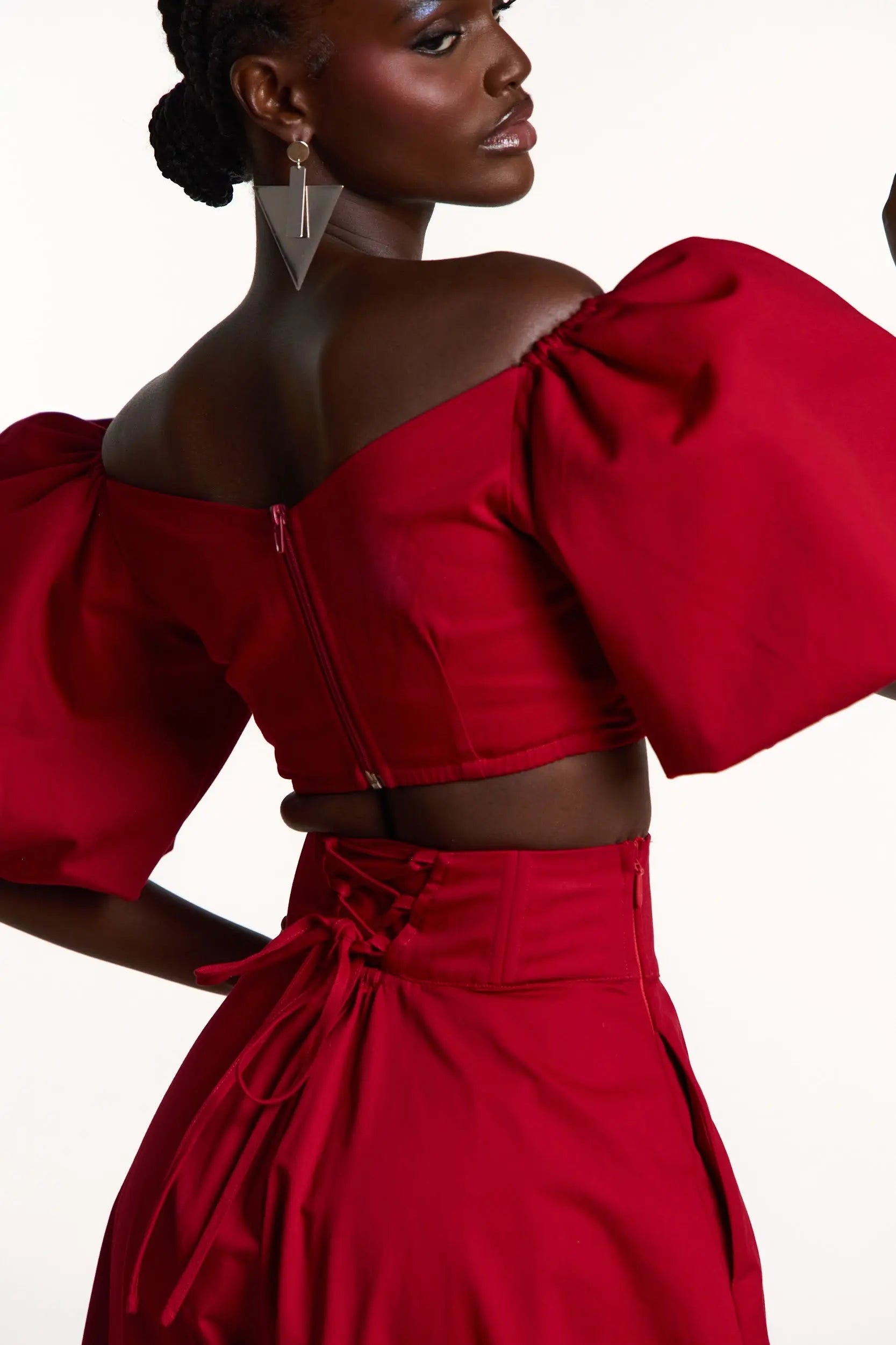 SKYE Puffy Sleeve Crop Top
