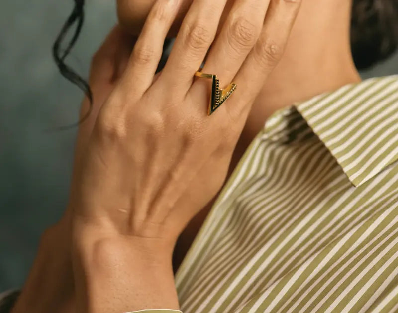 Valor V Bold Onyx 18K Gold Vermeil Ring