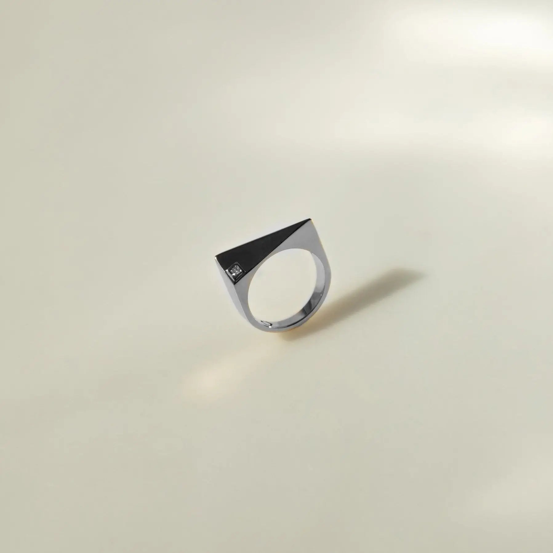 Flex Diamond Ring