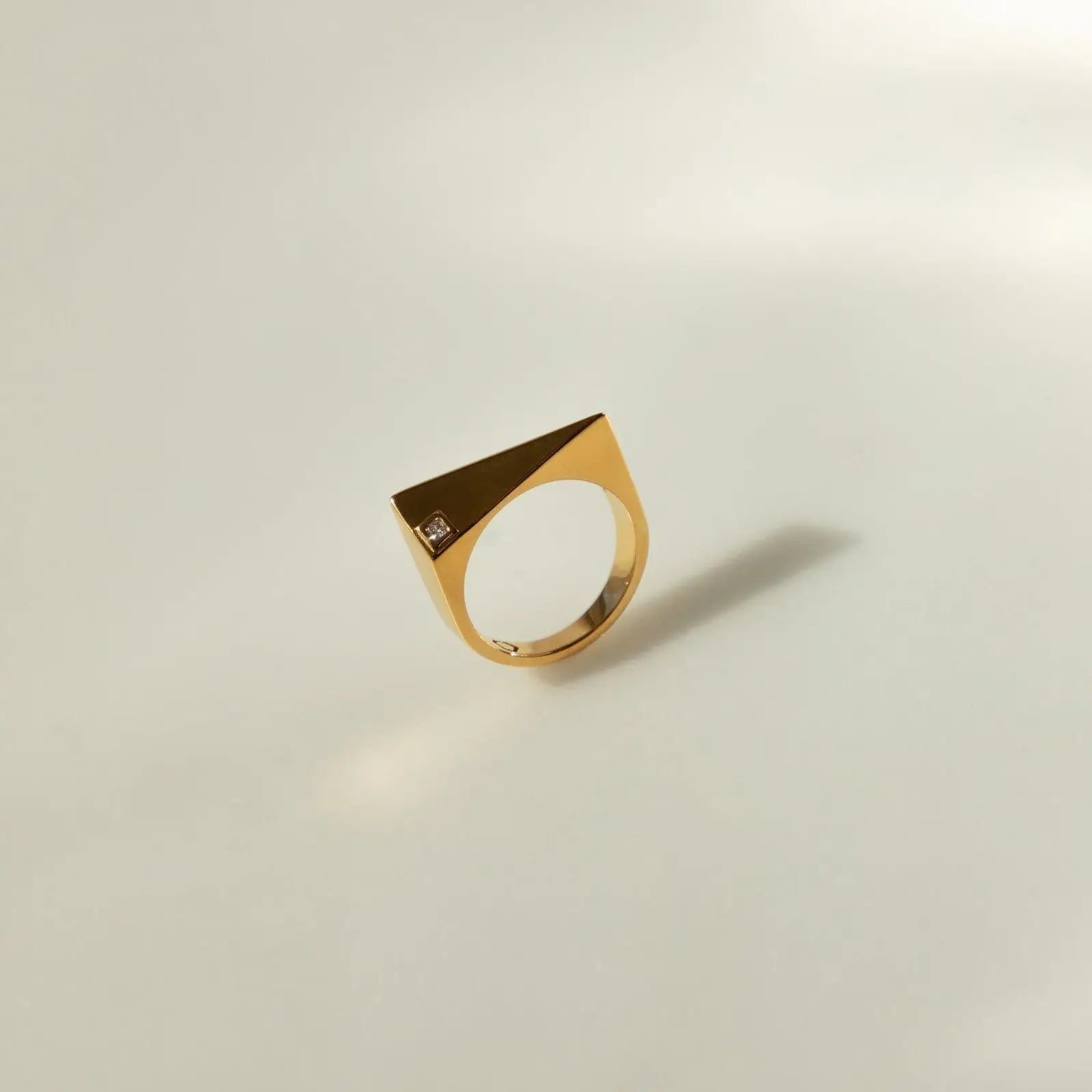 Flex Diamond Ring
